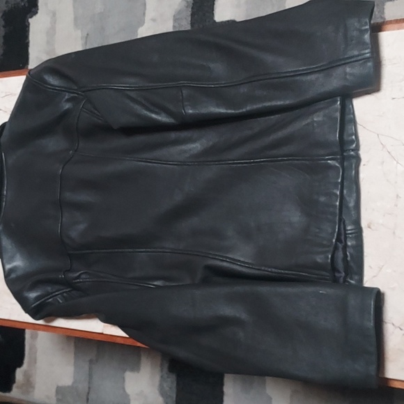 WINLIT Black Leather Jacket- Size L (Large). - Picture 5 of 10